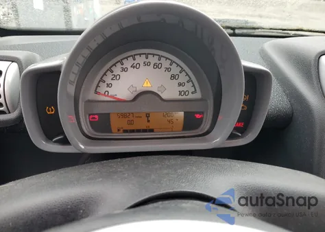 2009 Smart Fortwo Pure z USA, uszkodzony, nr VIN WMEEJ31XX9K256620